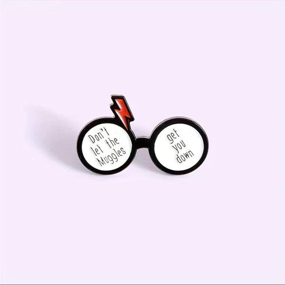 Harry Potter Pin - Picture 4 of 8